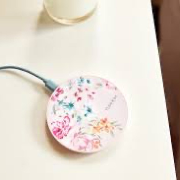 Yumi Kim Floral Wireless Charging Pad - Picture 2 of 5